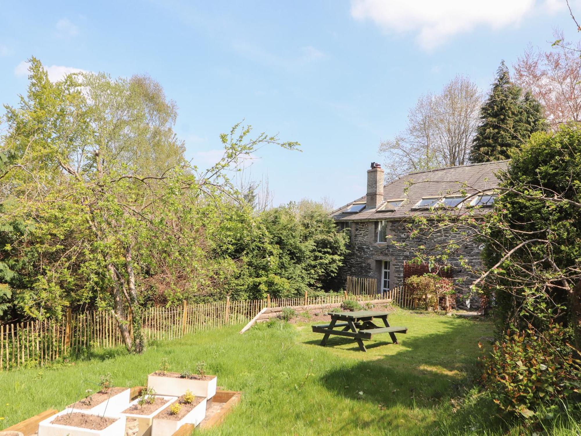 The Coach House Llangollen Exterior foto